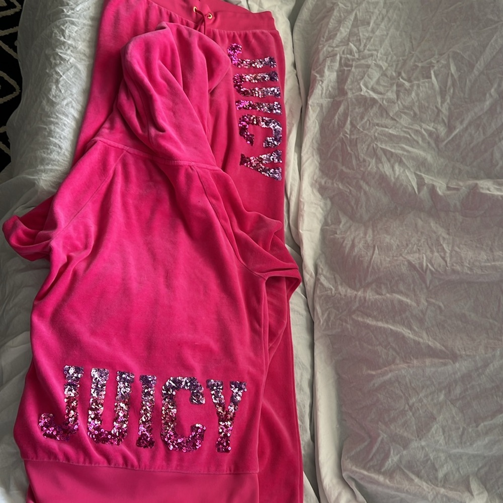 Juicy Couture Pink Velvet Track Suit Size Small for the pants and xs jacket